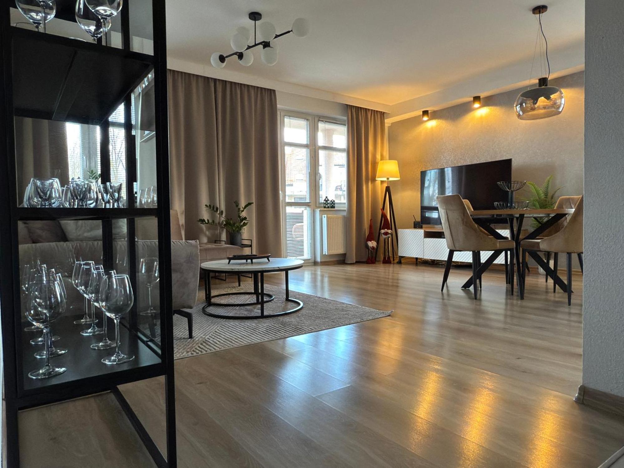 Apartament W Centrum Z Widokiem Na Jeziorko Kętrzyn Eksteriør bilde